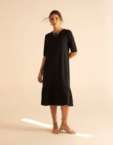 Vestido midi feminino preto com babado vista frontal Amarine - moda feminina elegante